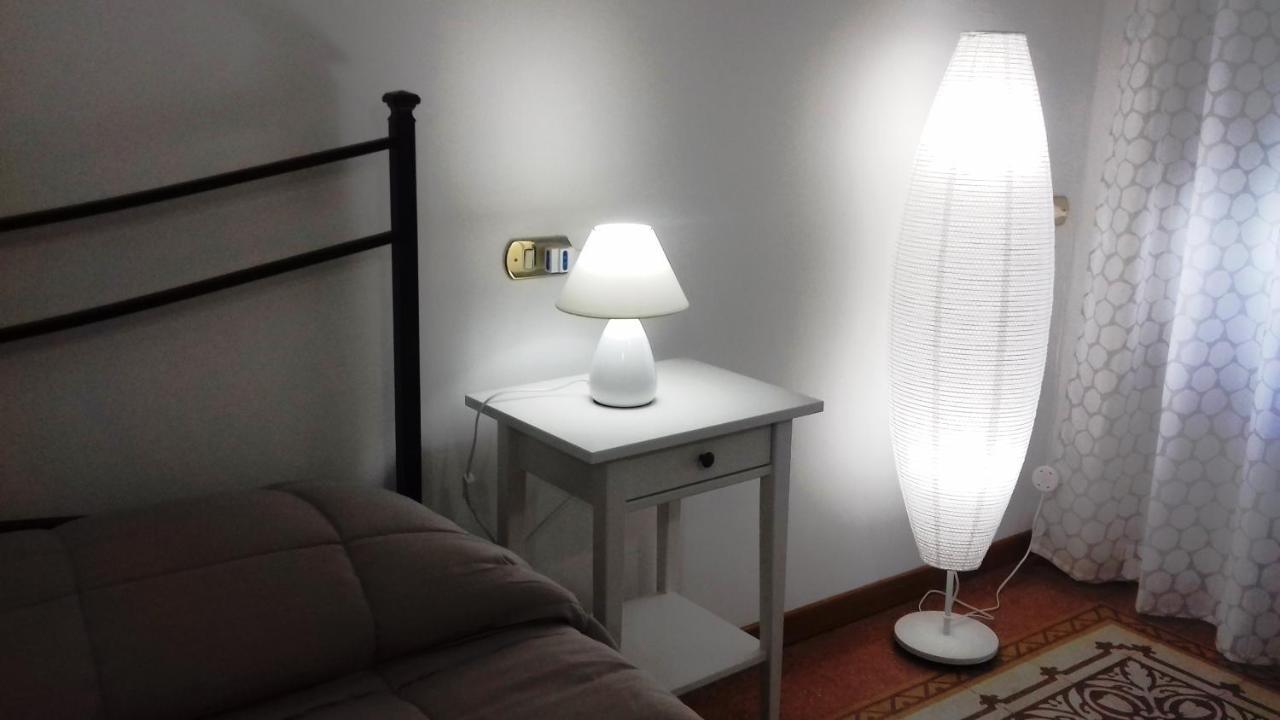 נאפולי Toledo Street B&B מראה חיצוני תמונה